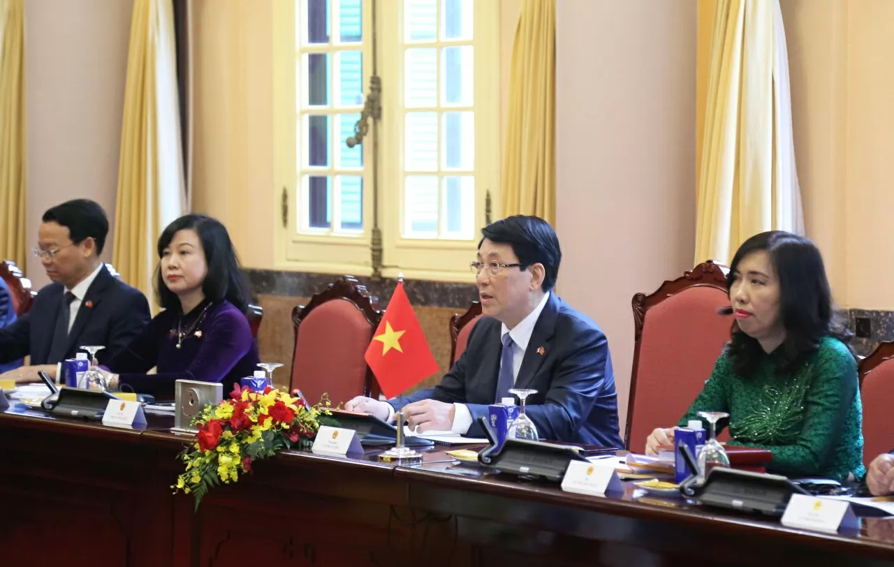 Chủ tịch nước Lương Cường chủ trì Lễ đón Tổng thống Pháp Emmanuel Macron thăm cấp Nhà nước tới Việt Nam 22 chu tich nuoc luong cuong chu tri le don tong thong phap 9