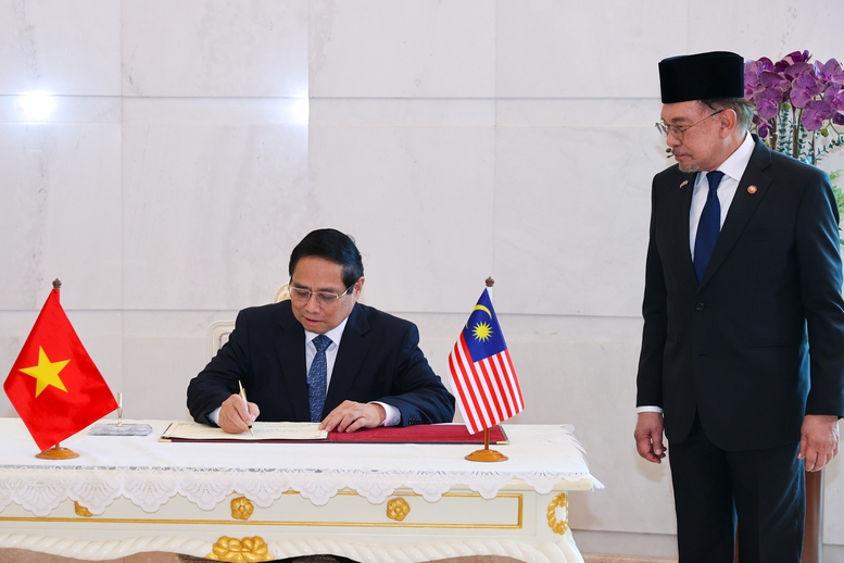 Thủ tướng Phạm Minh Chính hội đàm với Thủ tướng Malaysia 13 hoi dam voi thu tuong malaysia 4