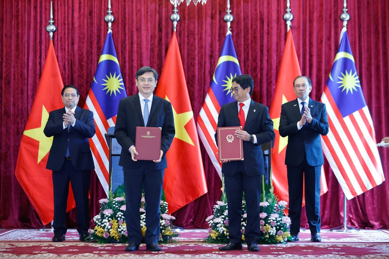 Thủ tướng Phạm Minh Chính hội đàm với Thủ tướng Malaysia 14 hoi dam voi thu tuong malaysia 5