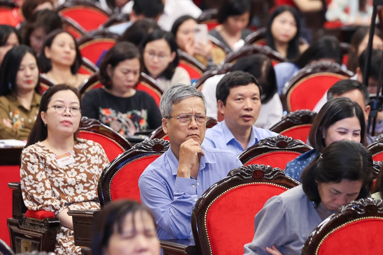 Thủ tướng: 63 tỉnh thành hay 34 tỉnh thành cũng là đất nước, là quê hương 10 thu tuong 63 tinh thanh hay 34 tinh thanh 2
