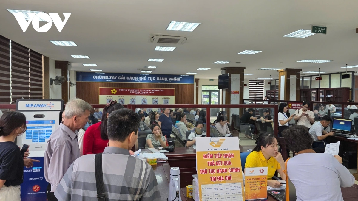 Các địa phương nhanh chóng bắt nhịp ngày đầu vận hành chính quyền hai cấp 13 cac dia phuong nhanh chong bat nhip ngay dau van hanh chinh quyen hai cap 3