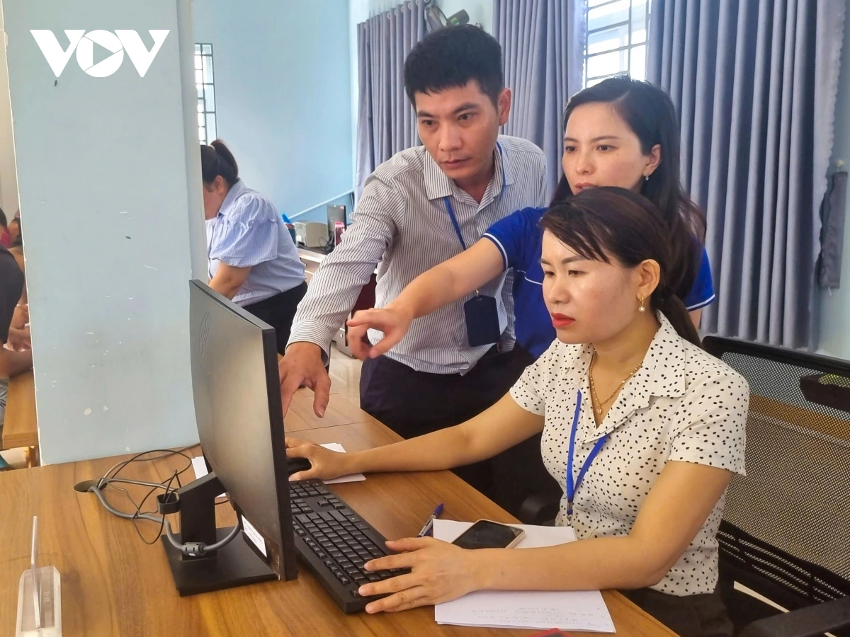 Các địa phương nhanh chóng bắt nhịp ngày đầu vận hành chính quyền hai cấp 16 cac dia phuong nhanh chong bat nhip ngay dau van hanh chinh quyen hai cap 6
