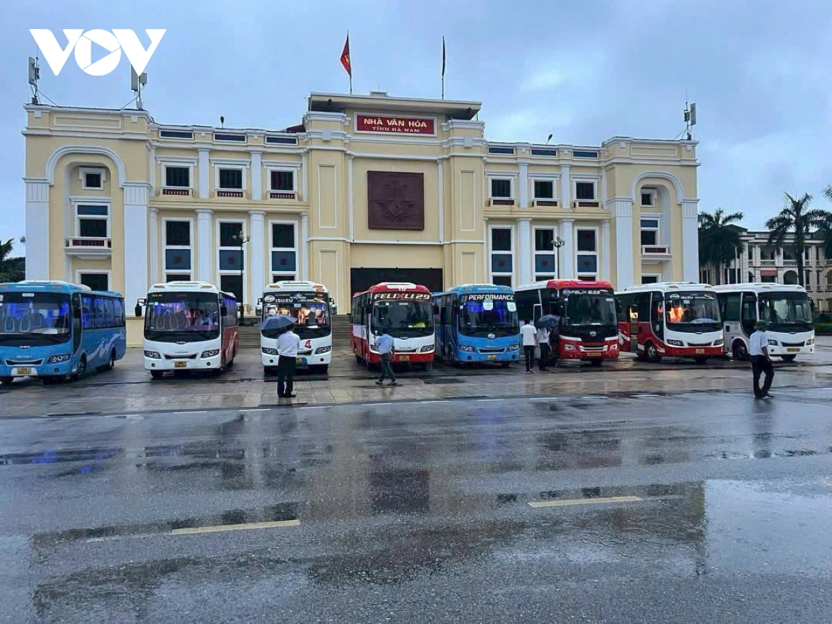 Các địa phương nhanh chóng bắt nhịp ngày đầu vận hành chính quyền hai cấp 10 cac dia phuong nhanh chong bat nhip ngay dau van hanh chinh quyen hai cap