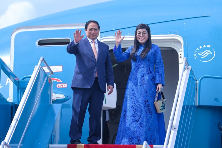 Thủ tướng lên đường dự Hội nghị Thượng đỉnh BRICS mở rộng và hoạt động song phương tại Brazil 4 thu tuong len duong du hoi nghi thuong dinh brics mo rong va hoat dong song phuong tai brazil
