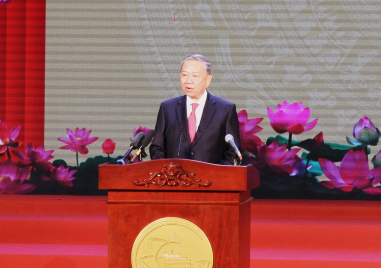 Toàn văn phát biểu của Tổng Bí thư Tô Lâm với nhân dân TPHCM và thông điệp gửi nhân dân cả nước 6 toan van phat bieu cua tong bi thu to lam voi nhan dan tphcm 1