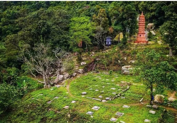 UNESCO công nhận Quần thể di tích và danh thắng Yên Tử-Vĩnh Nghiêm-Côn Sơn-Kiếp Bạc trở thành Di sản văn hóa thế giới 5 unesco cong nhan quan the di tich va danh thang yen tu vinh nghiem con son kiep bac 1